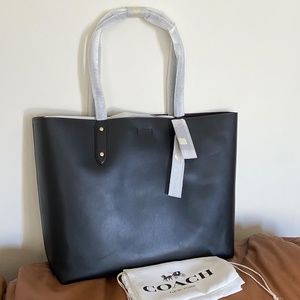 New COACH Carryall Central Tote 39 in Black 76730